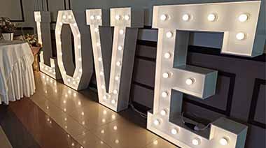 Обємні LED букви LOVE